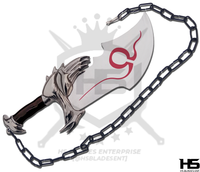 the chain of chaos blades of kratos is 150cm long in total and can be wraooed around he arm, forming an exact replica of its kind