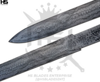 the pattern of witch king sword is like rain drop damascus pattern